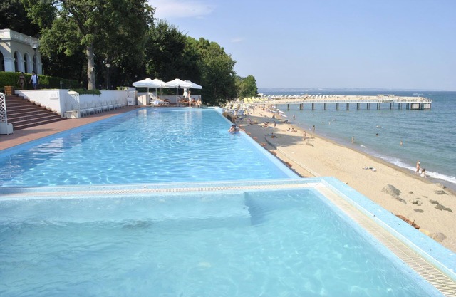 Oasis Boutique Hotel