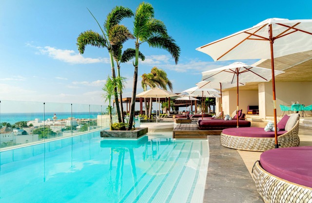 Hyatt Centric Playa del Carmen - Downtown House & Beach House