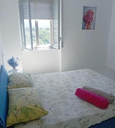 Il piccolo zaffiro blu - Isernia