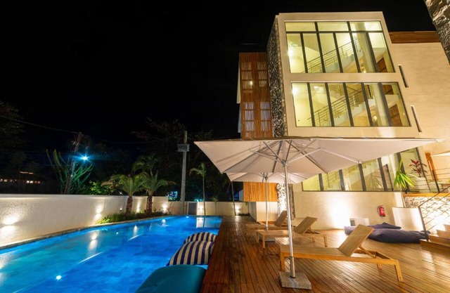 Immaculate 2-bed Apartment in Pereybere Grand Baie