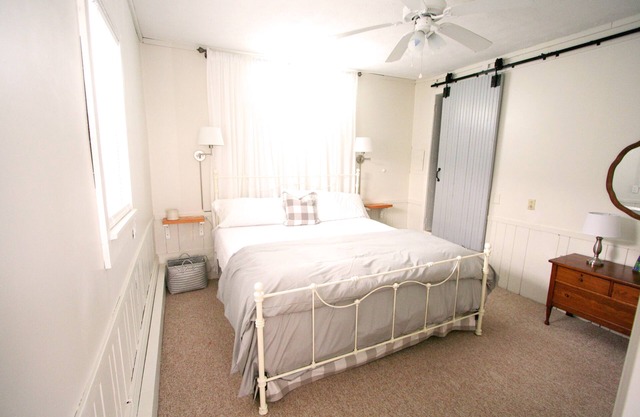 Inmaculado apartamento granero en la impresionante propiedad en la hermosa Brevard, NC!