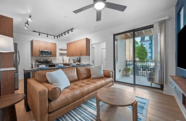 Immaculate Double King Suite | 4 beds | 2 Decks