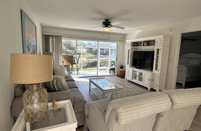 Inmaculado North Naples Condo
