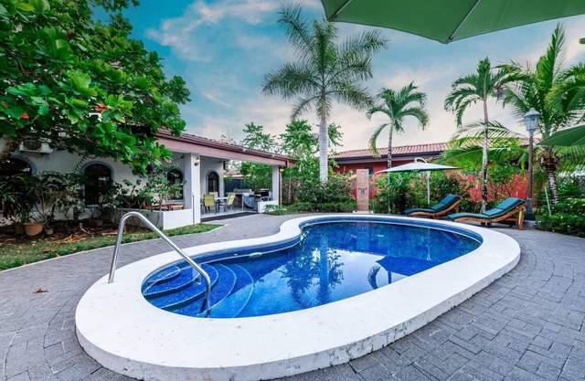 Impresionante villa de 3 dormitorios y 3 baños