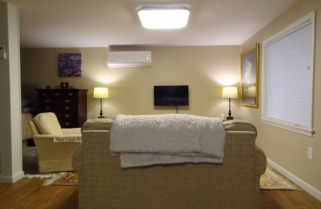 En Town Studio Apartment
