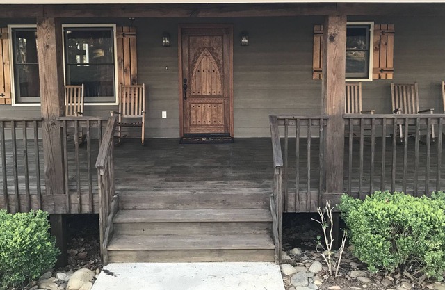 Increíble refugio de Mountin Lodge con vistas espectaculares en Lake Arrowhead.