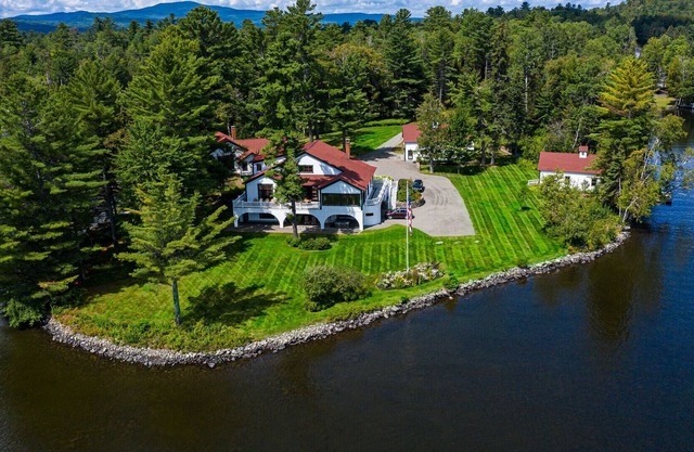 Indian Point - Impresionante escapada privada en Rangeley Lake