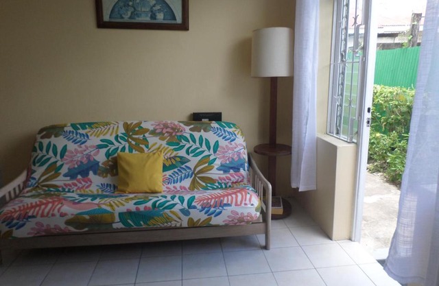 Inniss Apartment By The Beach