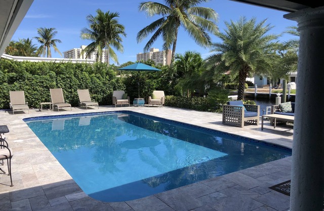 Lauderdale by the Sea, Walk to Beach, Dock the Boat y Water Toys
