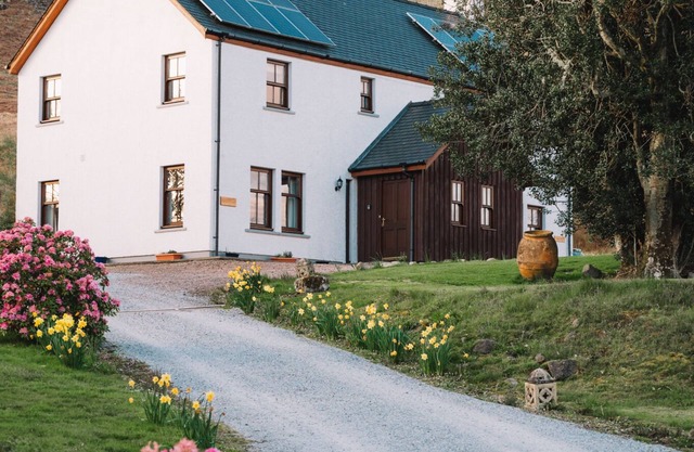 Inverskilavulin Estate - Maclean House