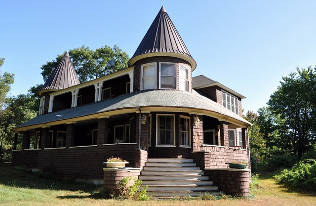 Island Cottage, Portland, ME, Sleeps 6-8, Walk to ferry, beach, restaurants.