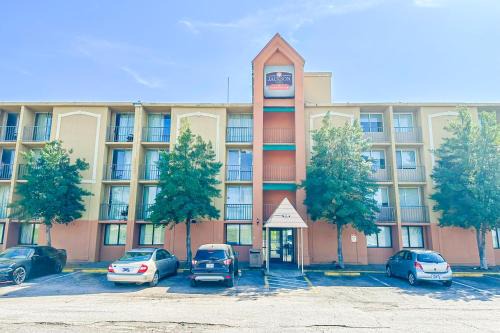 Jackson Hotel And Convention Center