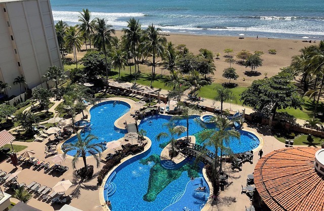 Estudio de lujo frente al mar # 1119 en Croc's Resort Spa and Casino