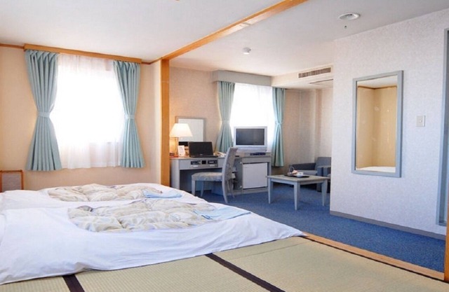 Habitación de estilo japonés-occidental para 3 personas (se puede cerrar) / Shizuoka-shi Shizuoka