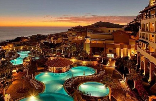 Pueblo Bonito Sunset Beach Guaranteed Oceanview Junior Suite - Sleeps up to 4