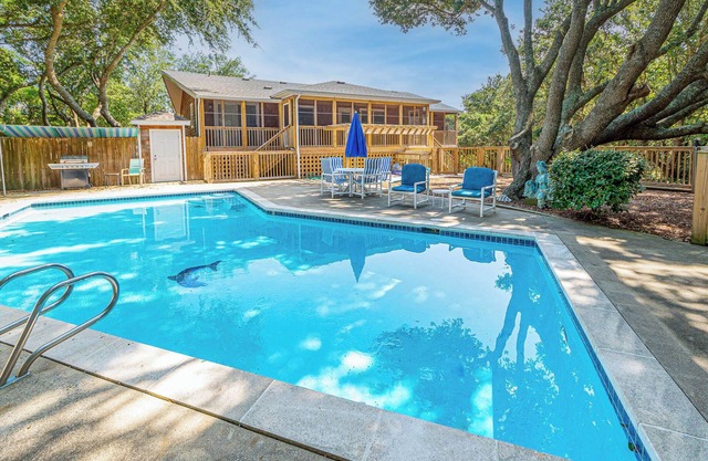 K0028 La Casa Verde. Se aceptan mascotas, Piscina privada, a 300 metros de la playa