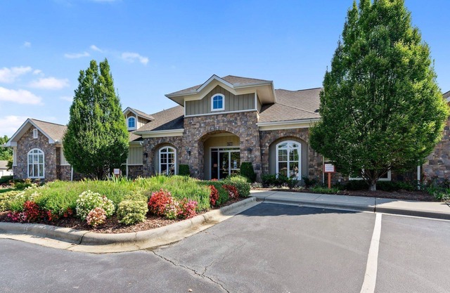 Kasa Northlake Charlotte