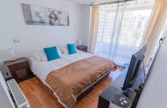 Kennedy Apartments Los Militares