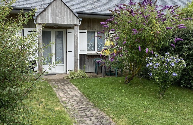 Gîte-Ker Noah-Familiar-Baño con ducha-Vista al Jardín