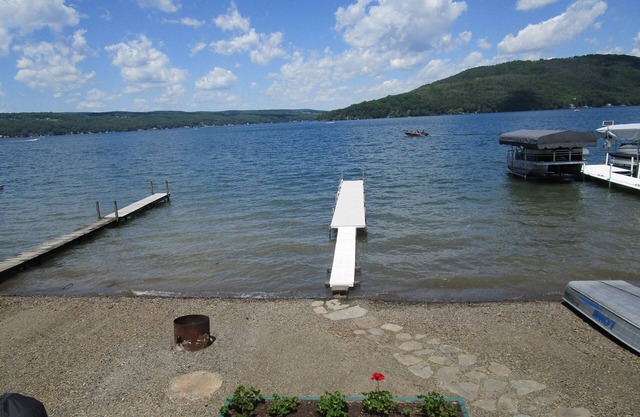 Vista del acantilado de Keuka al este; pendiente gradual decoración encantadora w / amenitie moderno