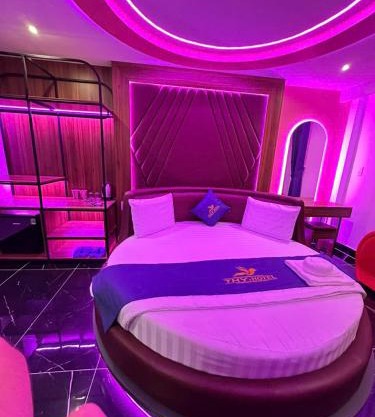 Khách Sạn Tân Hoàng Yến