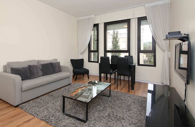King David Elegance - Dos Habitaciones Piso, Capacidad 4