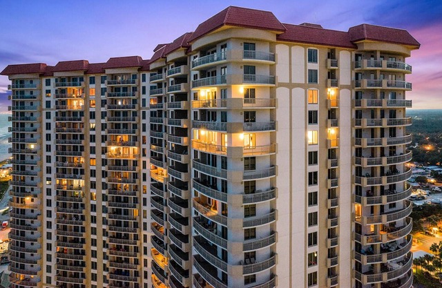 Kingston Residences Ocean Front Condos