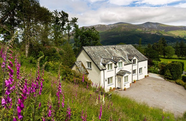 KIRKSTONES, with a garden in Keswick