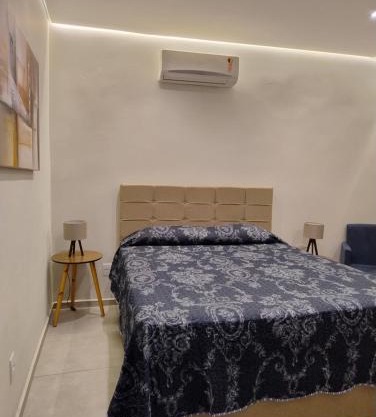 Kitnet Independente - Centro