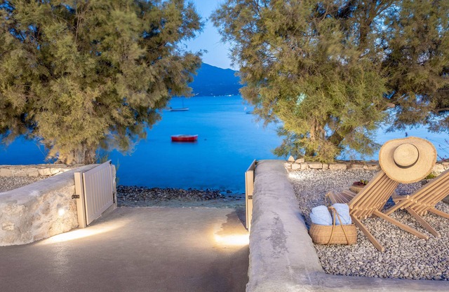 KLIMA BAY Beachfront Boutique Houses