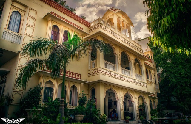 Krishna Palace: A Heritage Private Deluxe En-suite Room