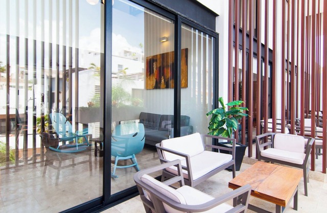 Kuxtal 3 Bedroom Downtown Apartment