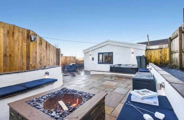 La Cantera, South Wales. (Close to Brecon and Bike Park Wales)