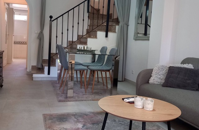 Casa de vacaciones para un máximo de 6 personas con gran piscina comunitaria.