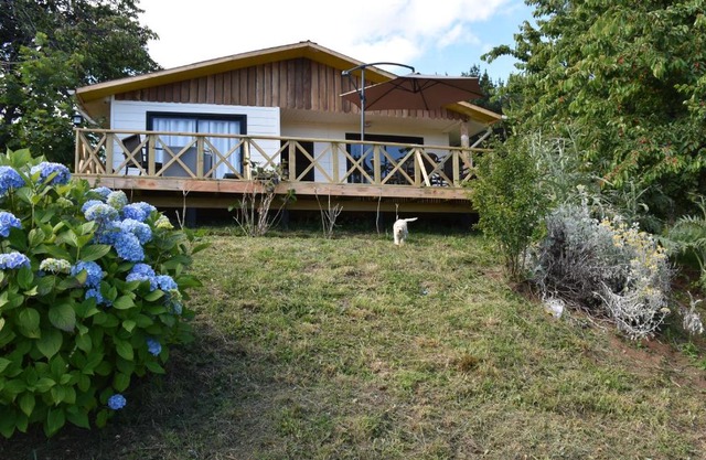 La Casita Amarilla