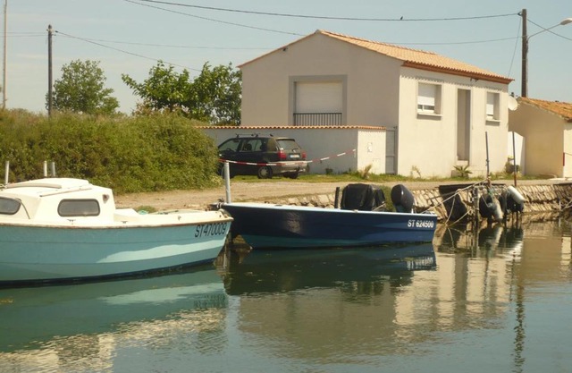 La petite maison au bord du canal T2 - 3étoiles -