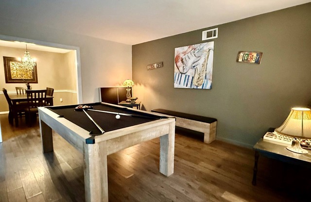 LaBelle | 4BR Pet-Friendly Retreat w/ Pool Table, Fire Pit & 5 Mi French Quarter