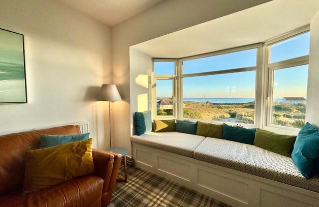 Lagoon View - Sea View- Pet Friendly - 2 Bed Apt - En-suite