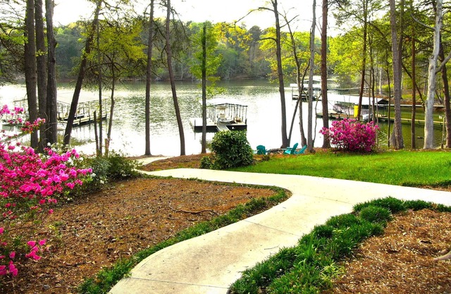 Clemson 4BR, 3. 5BA con Rec / Game Rm en Lake Hartwell w / Dock, Pets OK, Sleeps 14