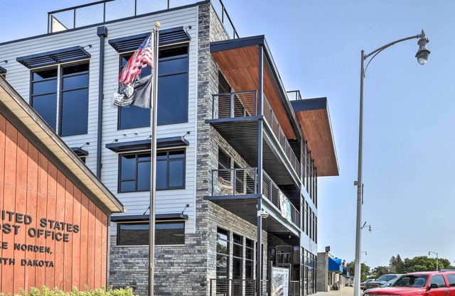 Lake Norden Apartment w/ Spacious Balcony!