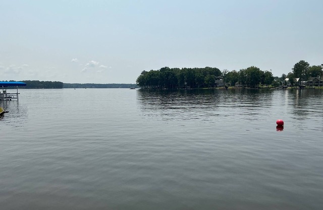 Lake Oconee Lake House with Pool "FUN FUN FUN!!"
