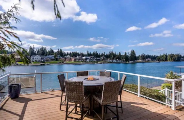 Lake Tapps Getaway