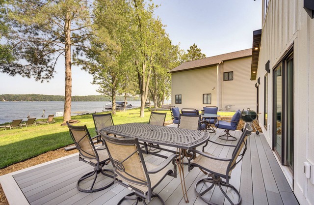 Lake Wapogasset Home w/ Dock: 7 Mi to Amery
