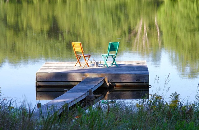 Escapada contemporánea frente al lago * Pregunte sobre la tasa de caída especial * Menos de 2 horas NYC