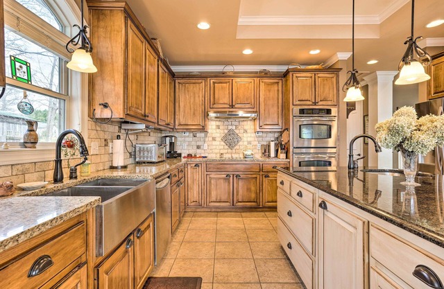 Lakefront House w/ Game Room, Deck & Views!