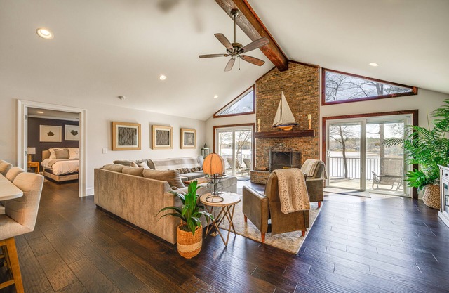 Lakefront Lake Oconee Home: Boat Dock + Hot Tub