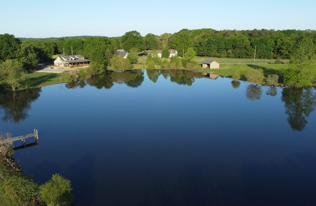 East of Charlotte Lake on 24 Acres + Trophy Bass Fishing + Pool Table and More!