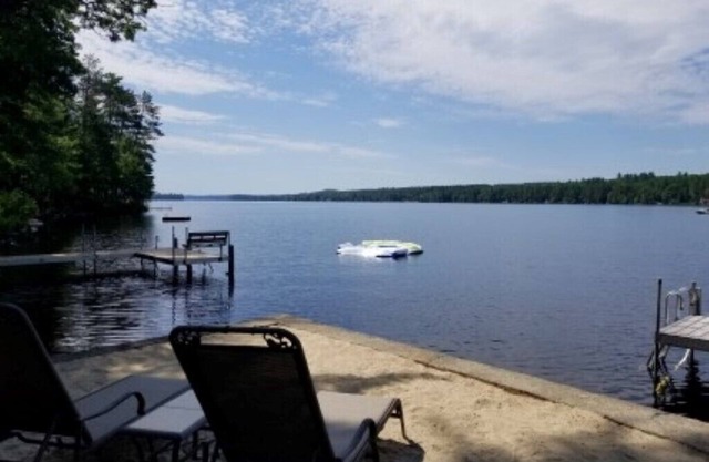 Lakefront Paradise en Northern Tip of Long Lake