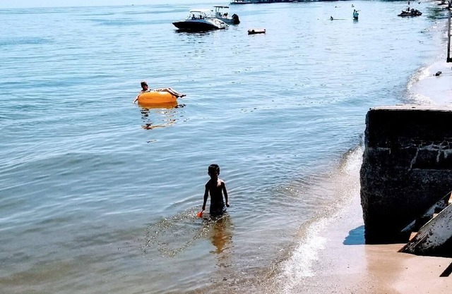 Frente al lago! ¡Playa de arena! ¡Pesca en el lago Erie! 4BR / kayaks / PRIVADO !!!