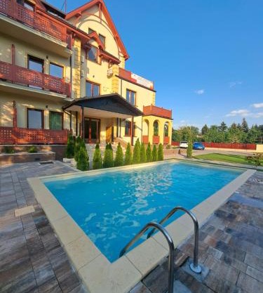 Lakeside Apartment